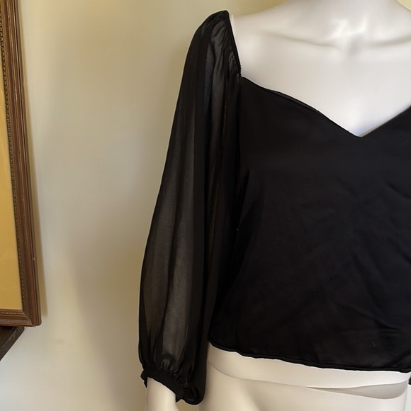 Zara Women Black Flowy Sheer Sleeves Top. P/M/A1722 - Picture 2 of 7